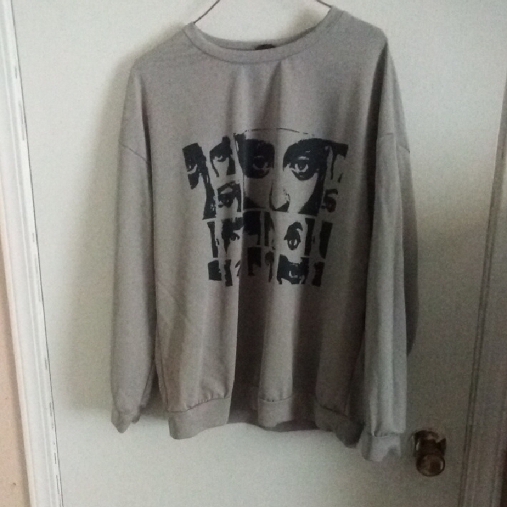 Gray Graphic Men's Sweater